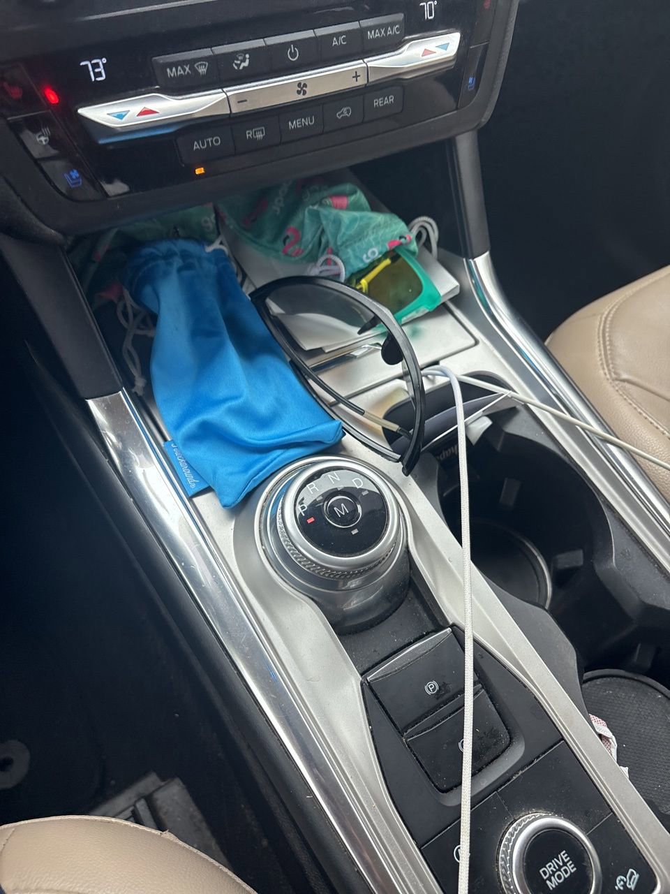 Used 2020 Ford Explorer Limited w/ Class III Trailer Tow Package AWD/4WD image 12