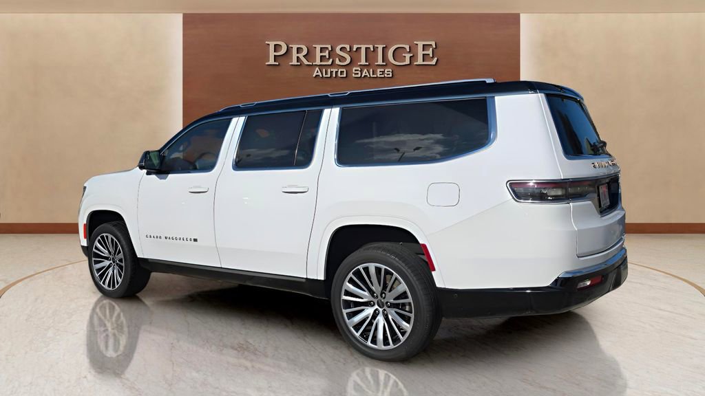 Used 2024 Jeep Grand Wagoneer L Series III AWD/4WD image 21