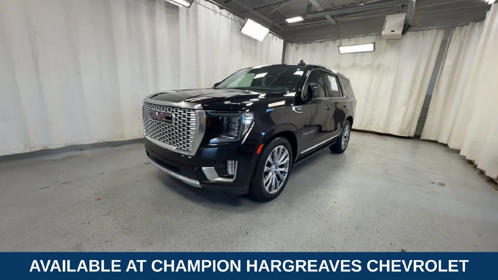 Used 2022 GMC Yukon Denali w/ Denali Premium Package AWD/4WD image 5