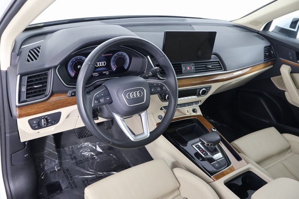 Certified 2023 Audi Q5 2.0T Premium Plus w/ Premium Plus Package AWD/4WD image 7