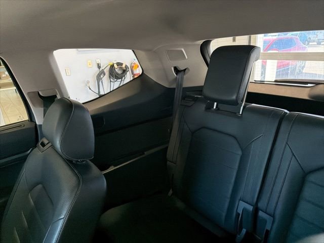 Used 2019 Volkswagen Atlas SEL Premium image 19