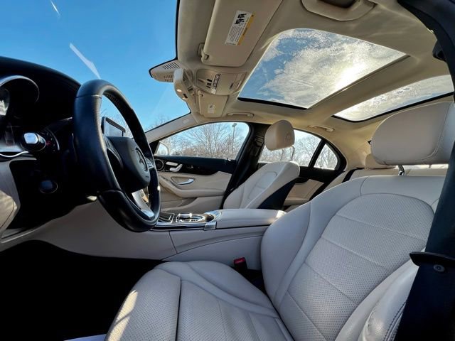 Used 2018 Mercedes-Benz C 300 4MATIC Sedan image 43