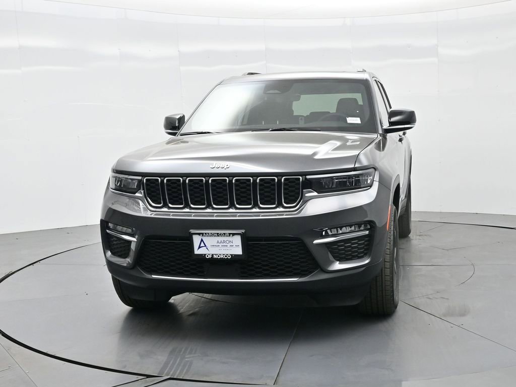 New 2025 Jeep Grand Cherokee Limited image 3