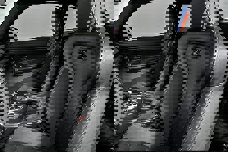 Used 2019 BMW M4 CS w/ Executive Package image 20