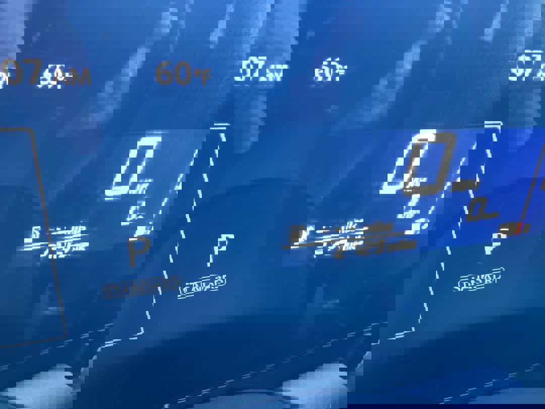 Used 2025 Nissan Kicks SV image 15