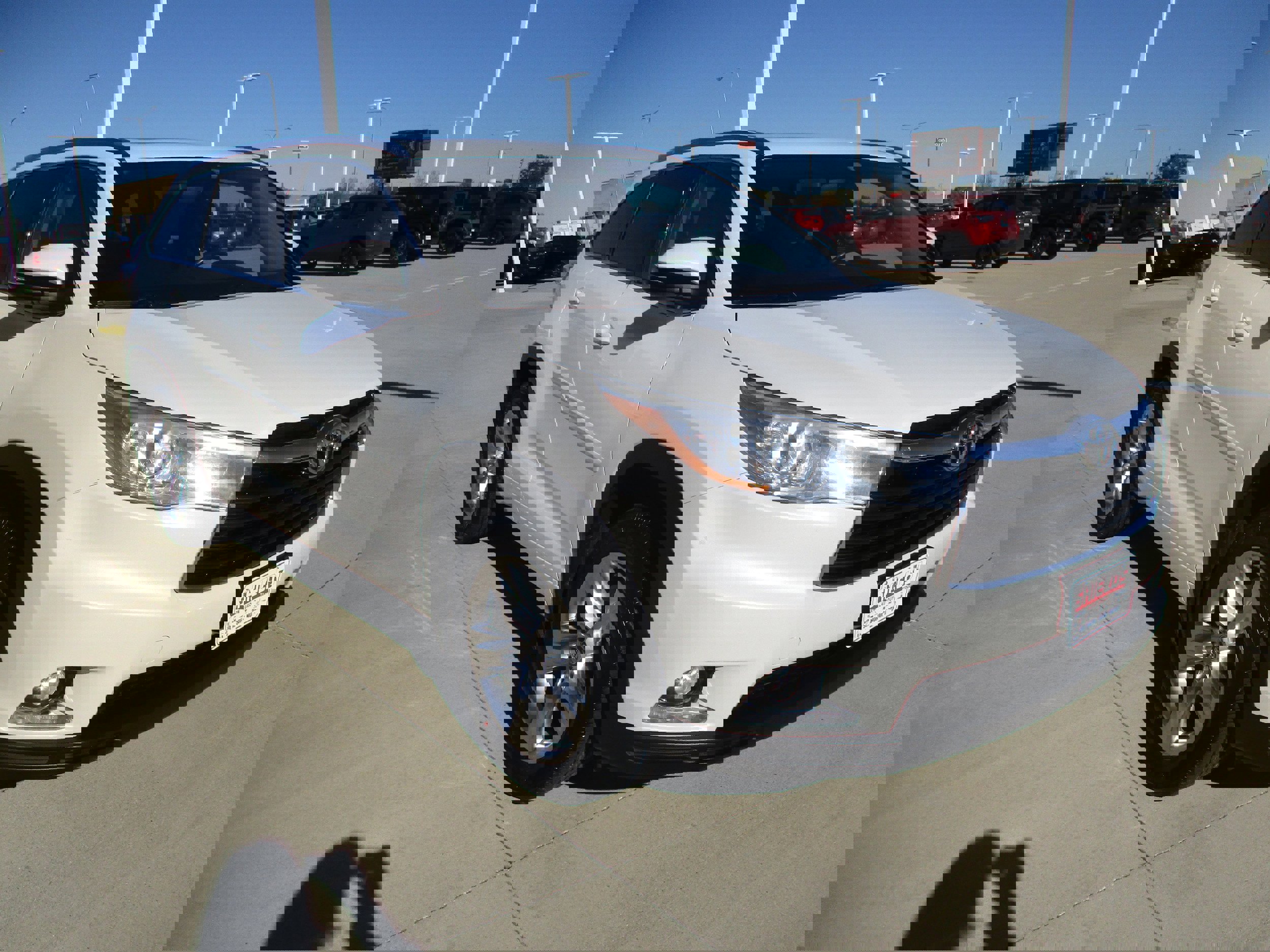 Used 2016 Toyota Highlander Limited image 9