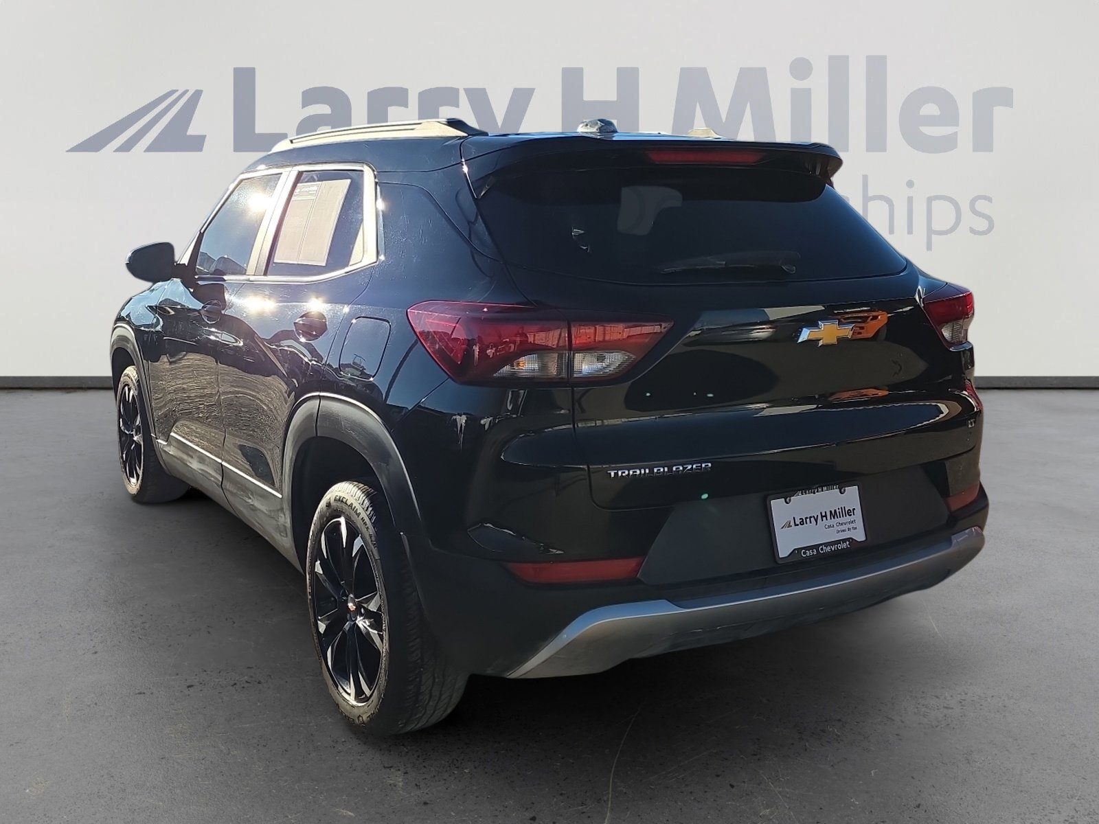 Used 2022 Chevrolet TrailBlazer LT image 3