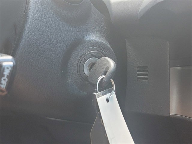 Used 2022 Toyota Tacoma SR w/ SR Convenience Package image 28