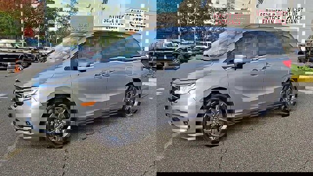 Used 2024 Honda Odyssey EX image 4