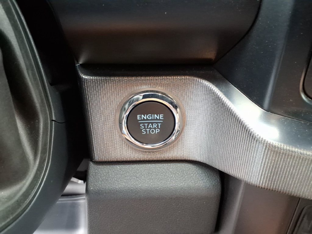 Used 2024 Ford F250 Platinum AWD/4WD image 27