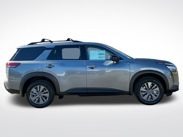 New 2026 Nissan Pathfinder SV image 8