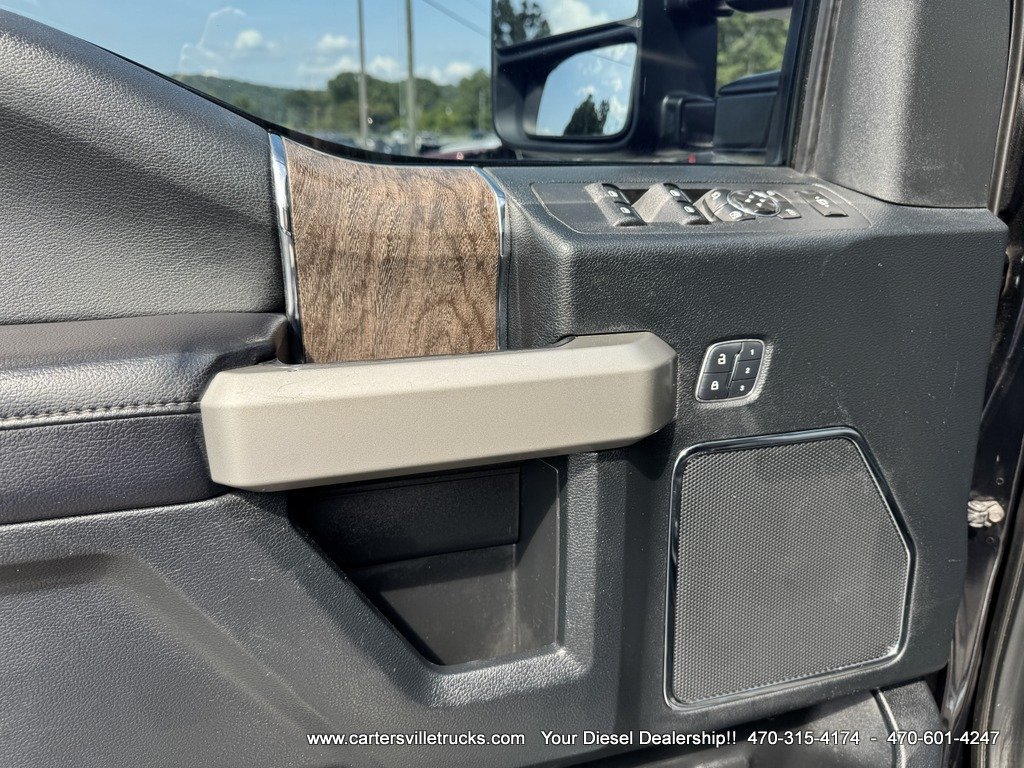 Used 2017 Ford F250 Lariat w/ Chrome Package AWD/4WD image 16