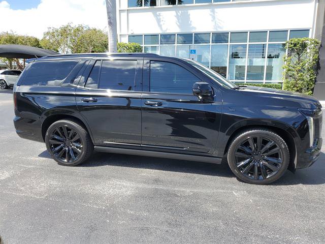 Used 2026 Cadillac Escalade Sport w/ LPO, ONYX Package image 6