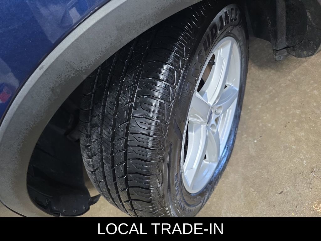 Used 2016 Ford Explorer XLT w/ Equipment Group 201A AWD/4WD image 34