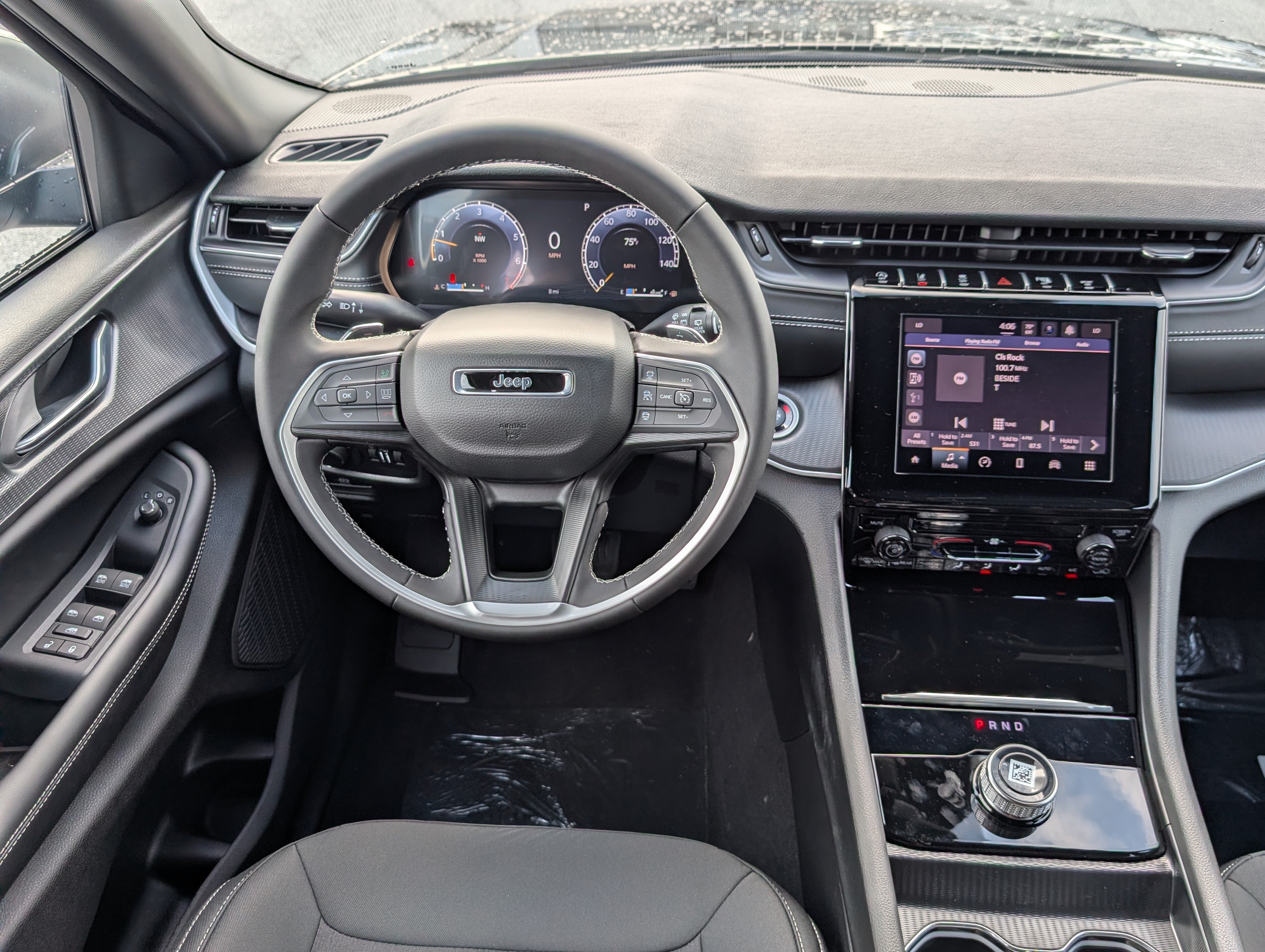 New 2026 Jeep Grand Cherokee Laredo AWD/4WD image 15