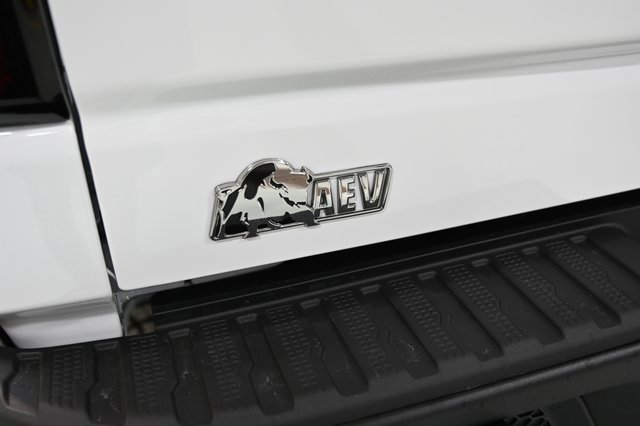 New 2026 GMC Sierra 1500 AT4X w/ AT4X AEV Edition image 6