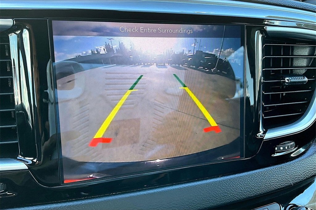 Used 2018 Chrysler Pacifica Touring-L w/ Premium Audio Group image 22