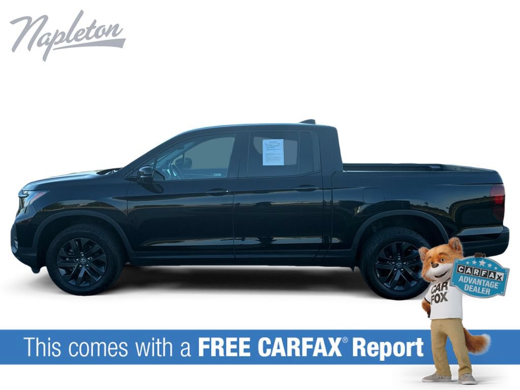 Used 2024 Honda Ridgeline Sport image 2