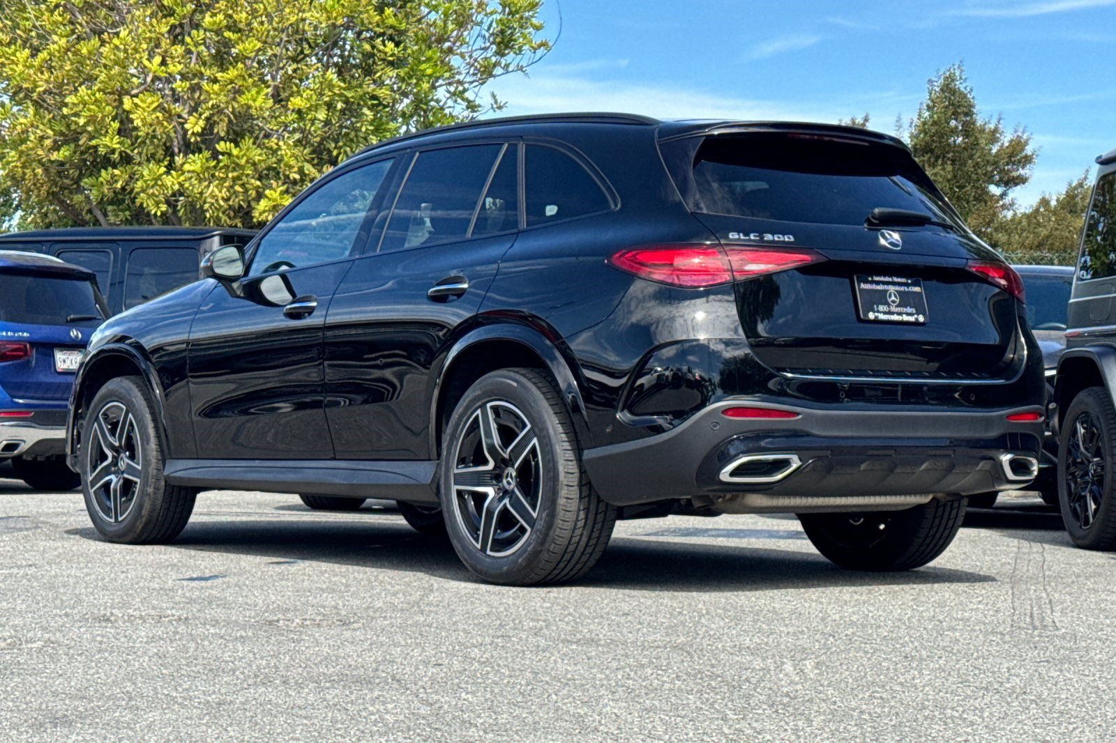 Certified 2024 Mercedes-Benz GLC 300 image 3