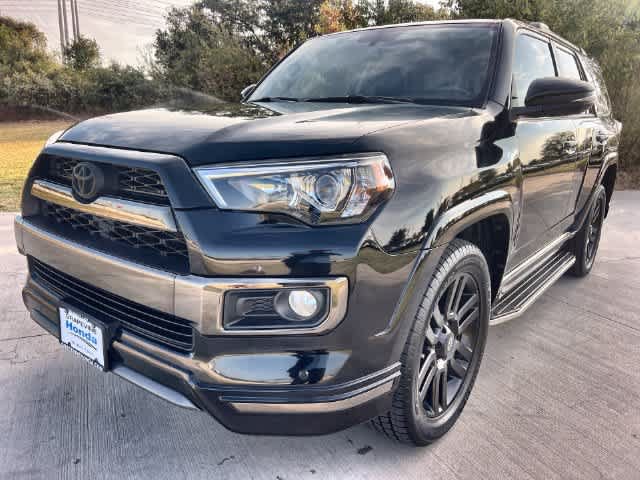 Used 2019 Toyota 4Runner Limited AWD/4WD image 2
