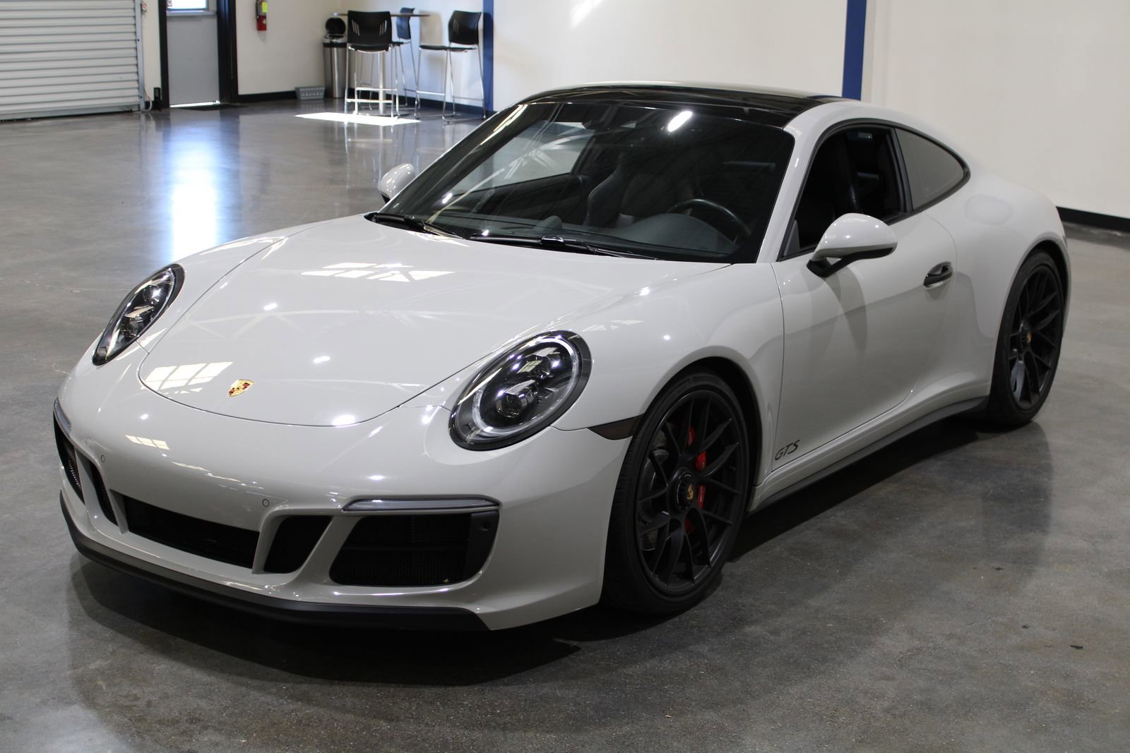 Used 2019 Porsche 911 Carrera GTS image 9