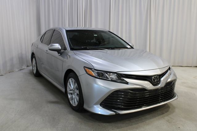 Used 2018 Toyota Camry LE image 35