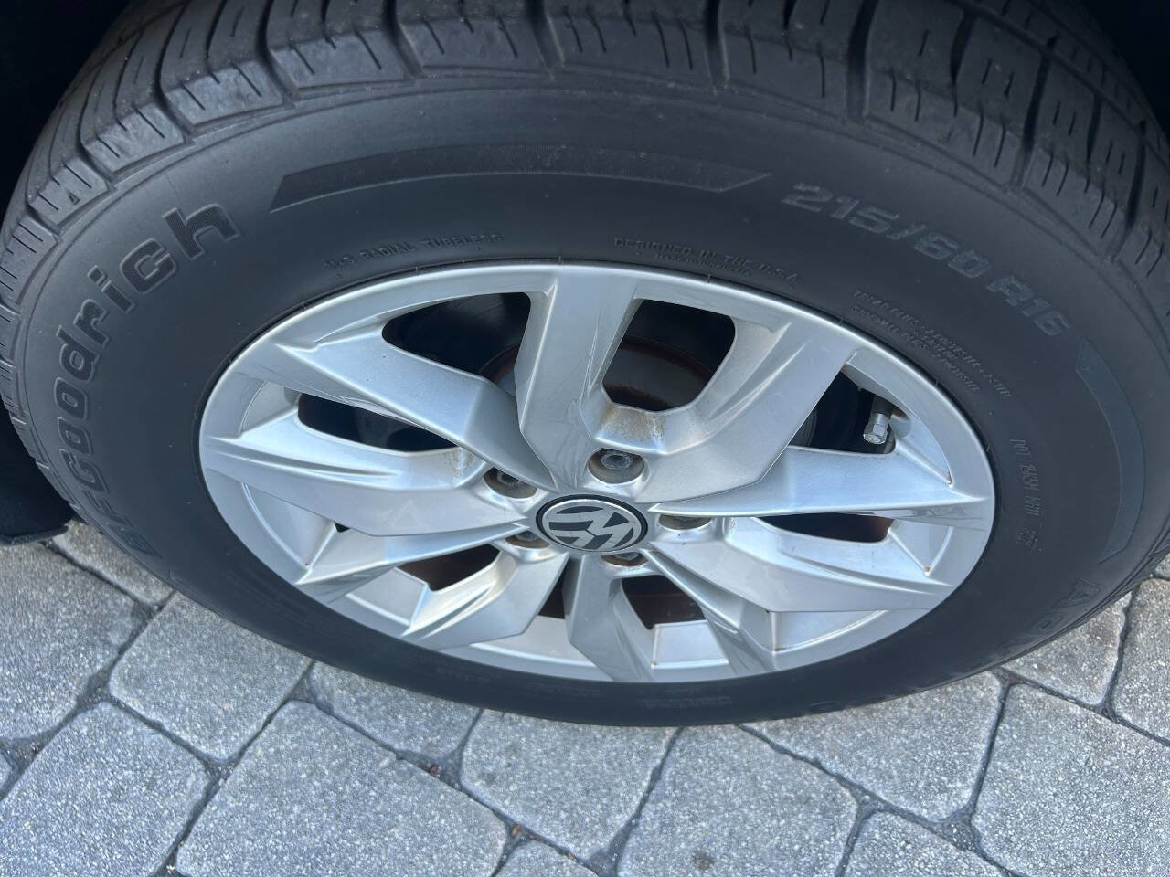 Used 2017 Volkswagen Passat 1.8T S image 27