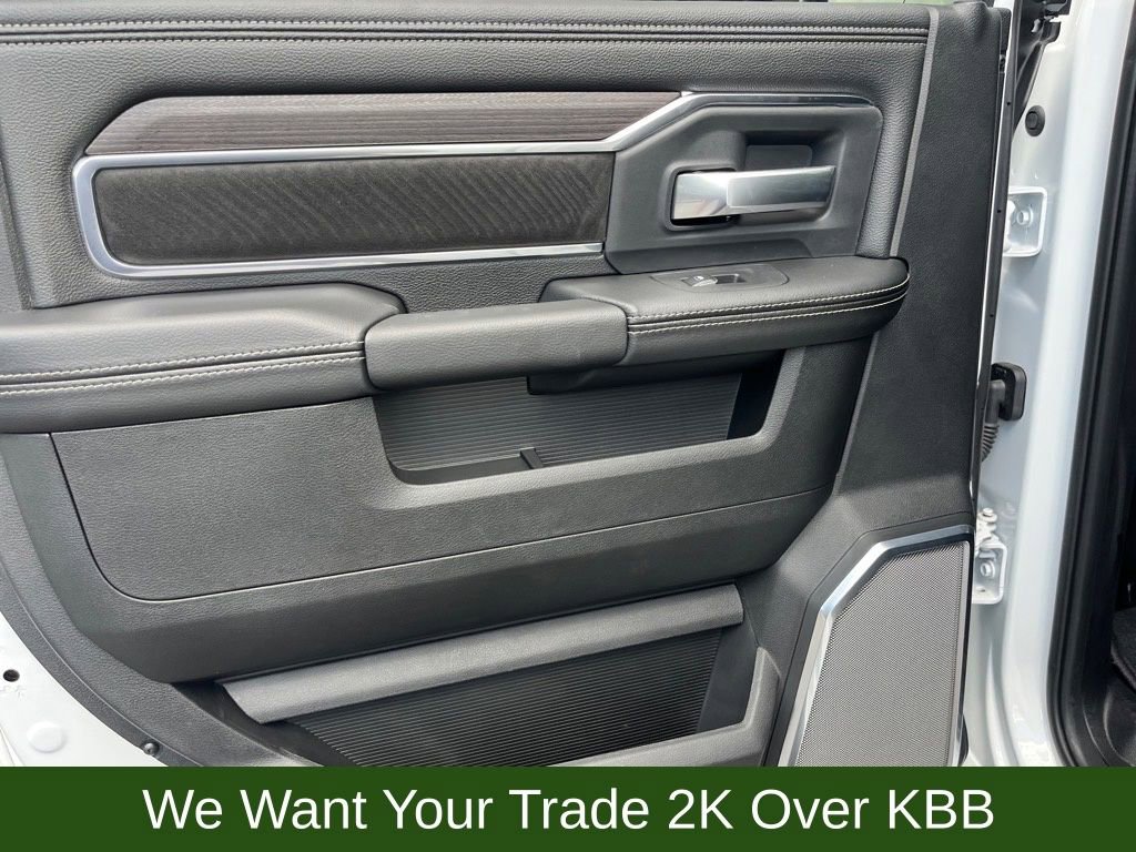 Used 2025 RAM 2500 Laramie image 32