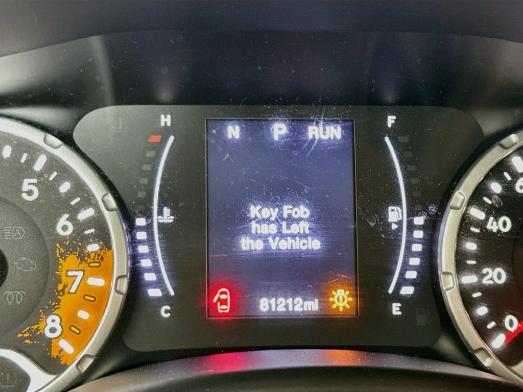 Used 2018 Jeep Renegade Altitude w/ Popular Equipment Group FWD image 15