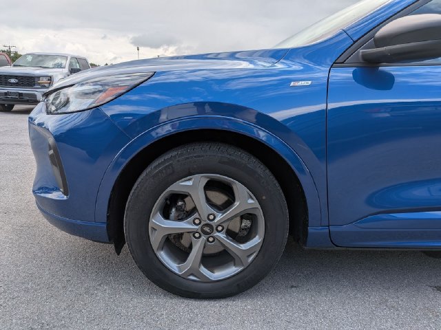 Certified 2023 Ford Escape ST-Line AWD/4WD image 22