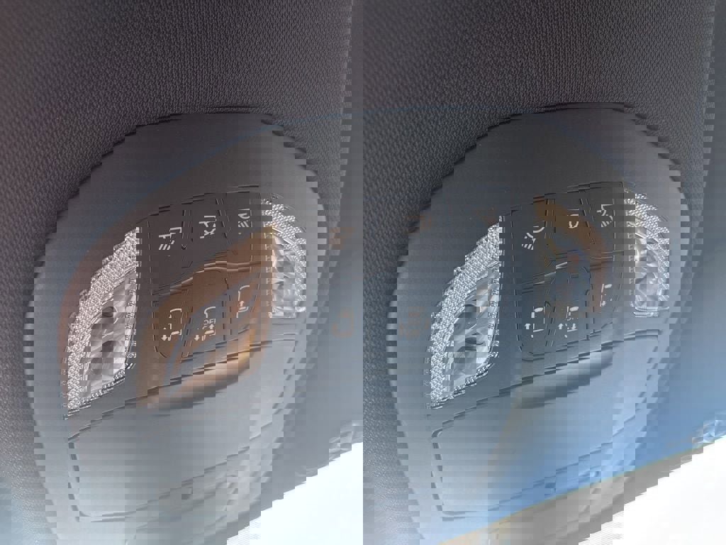 New 2026 Chrysler Pacifica Select image 22