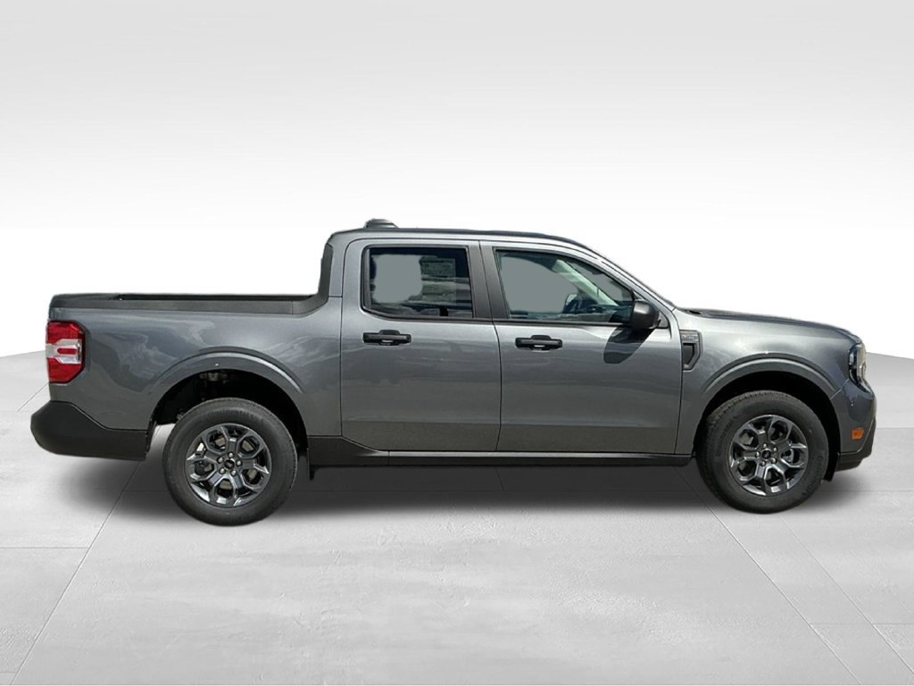 New 2026 Ford Maverick XLT FWD image 11