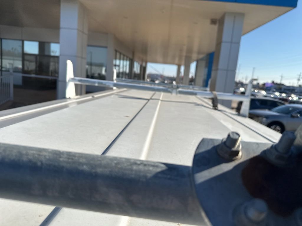 Used 2011 Chevrolet Express 3500 image 21