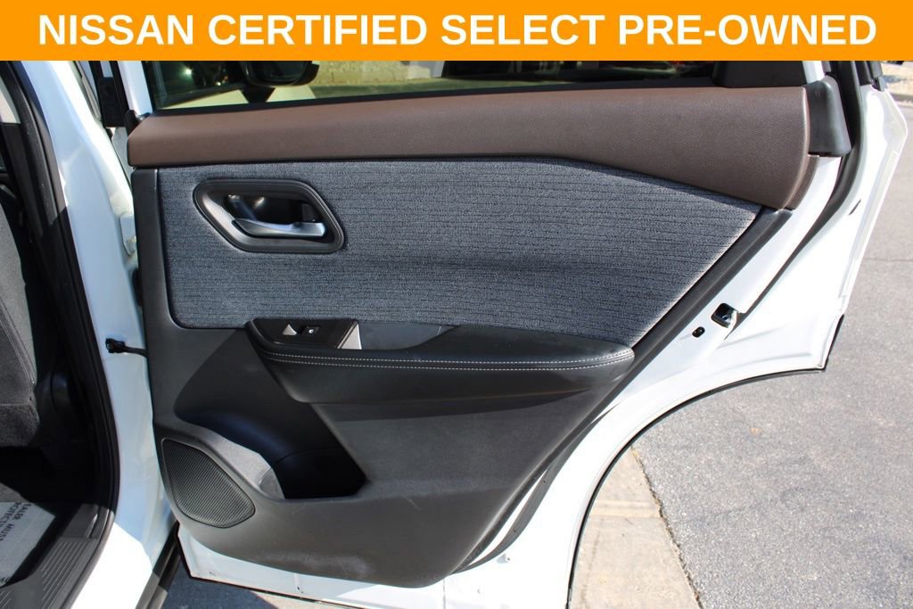 Certified 2023 Nissan Rogue SV image 24