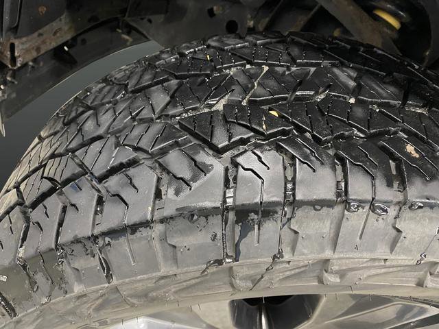 Used 2017 Ford F150 XLT w/ Trailer Tow Package image 36