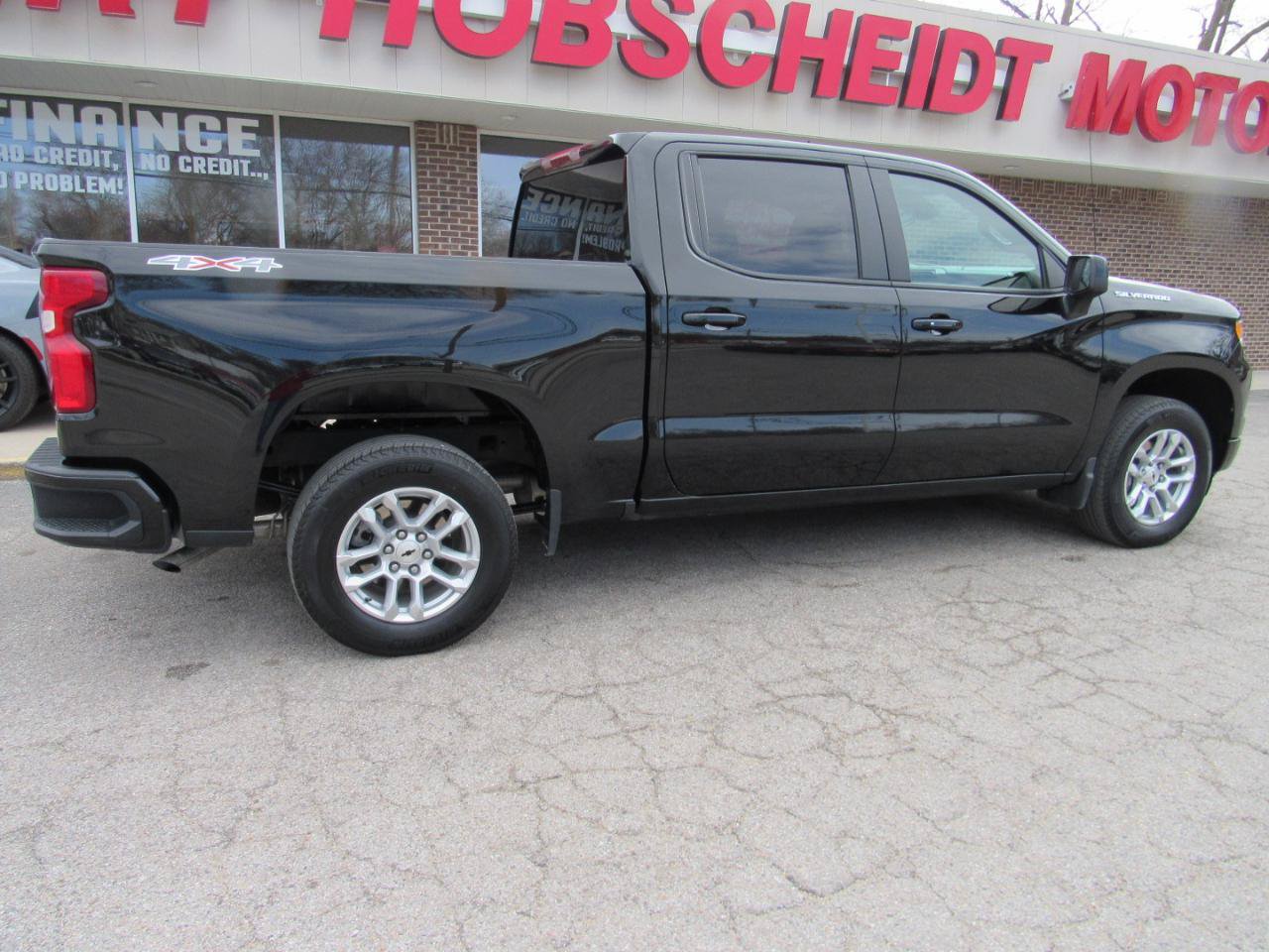 Used 2026 Chevrolet Silverado 1500 RST AWD/4WD image 10