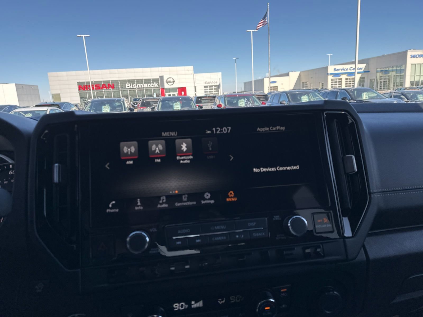 Used 2026 Nissan Frontier SV w/ All-Weather Content Package AWD/4WD image 43
