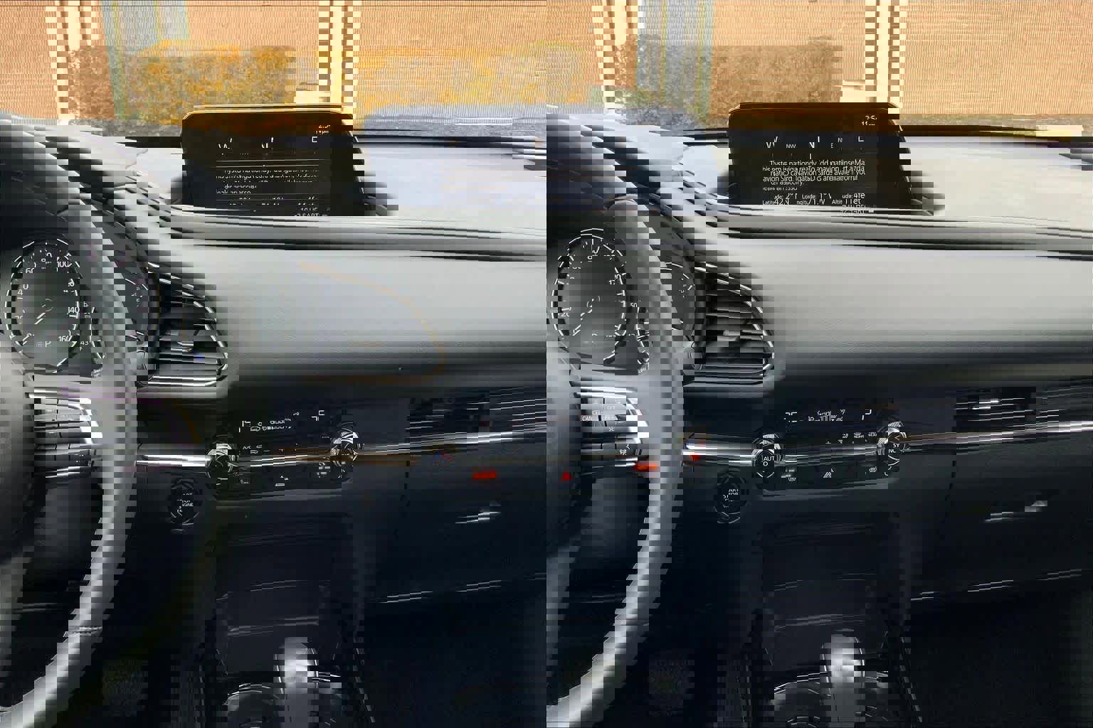 Certified 2025 MAZDA CX-30 AWD 2.5 S w/ Preferred Package image 6