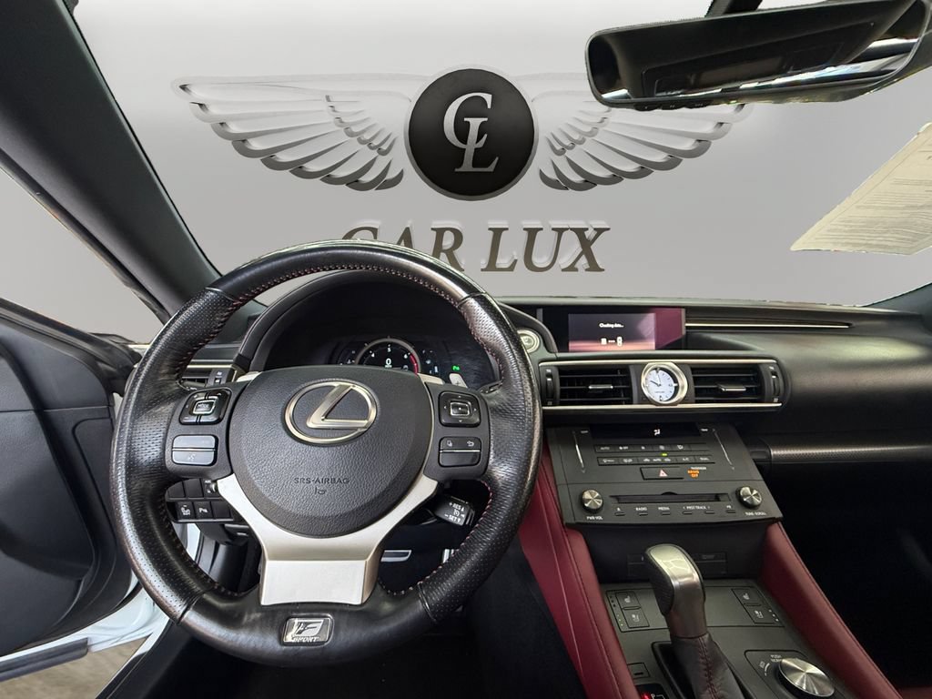 Used 2016 Lexus RC 200t RWD image 10