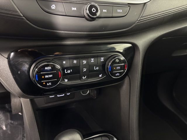 Used 2023 Buick Encore GX Select w/ Sport Touring Package image 27