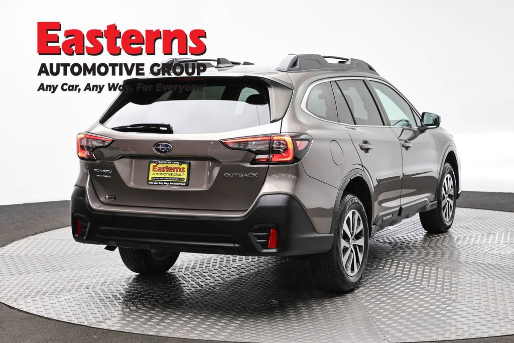 Used 2022 Subaru Outback Premium AWD/4WD image 5