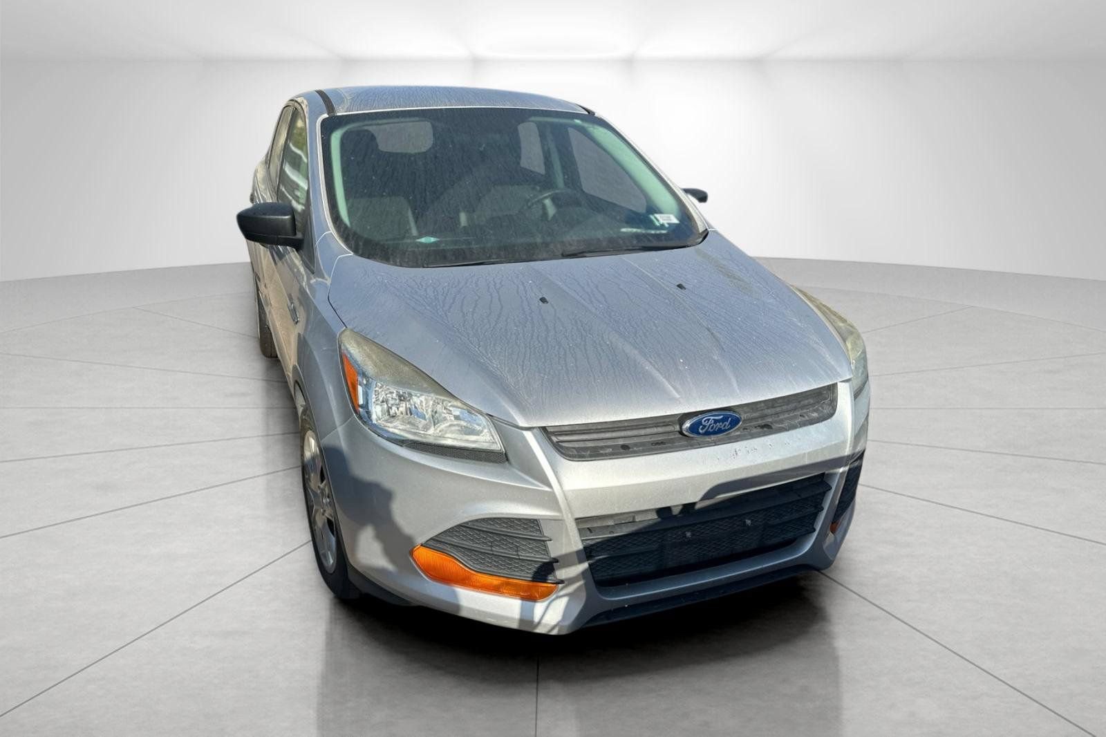 Used 2015 Ford Escape S FWD image 2