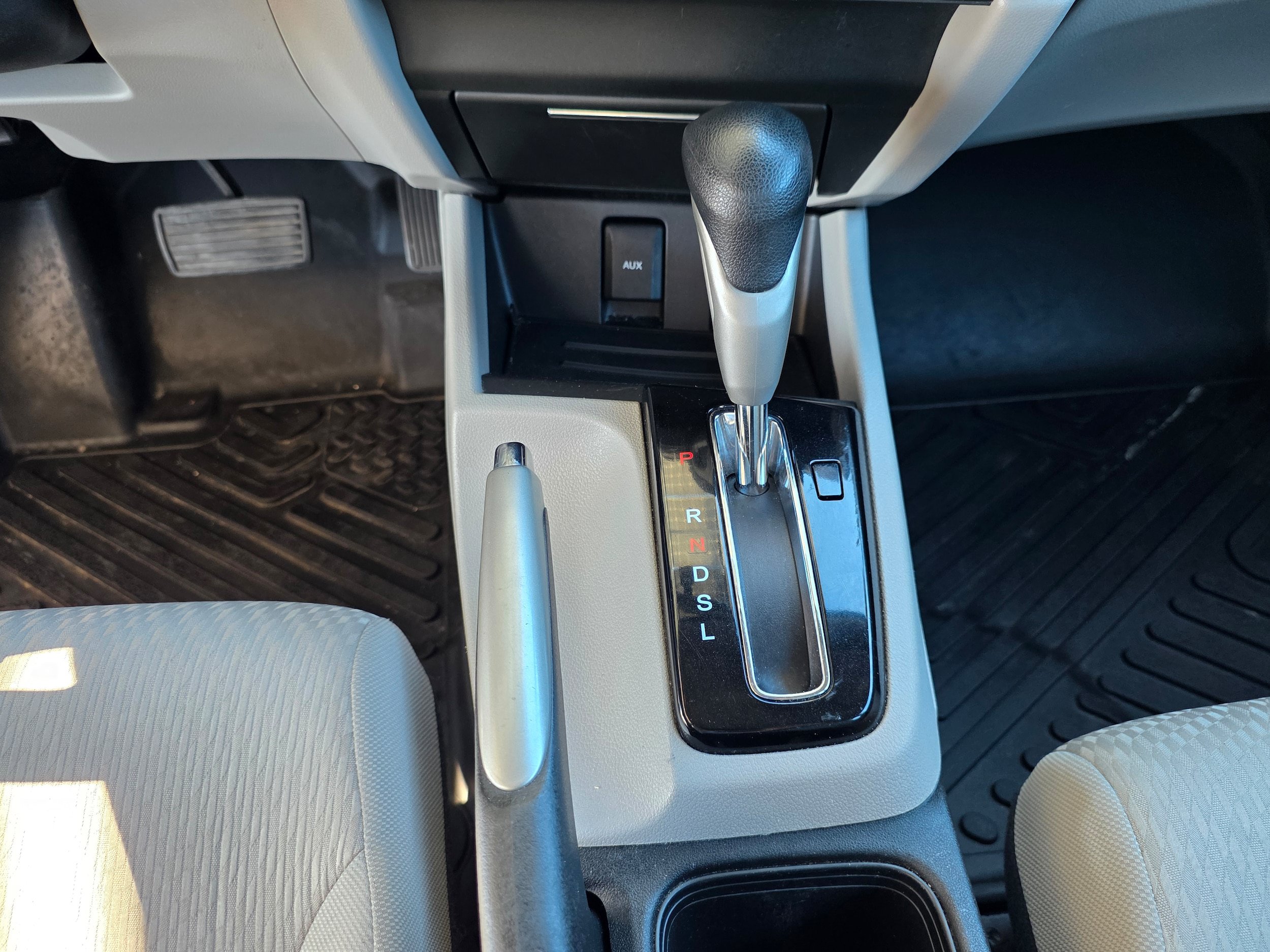 Used 2014 Honda Civic LX image 17