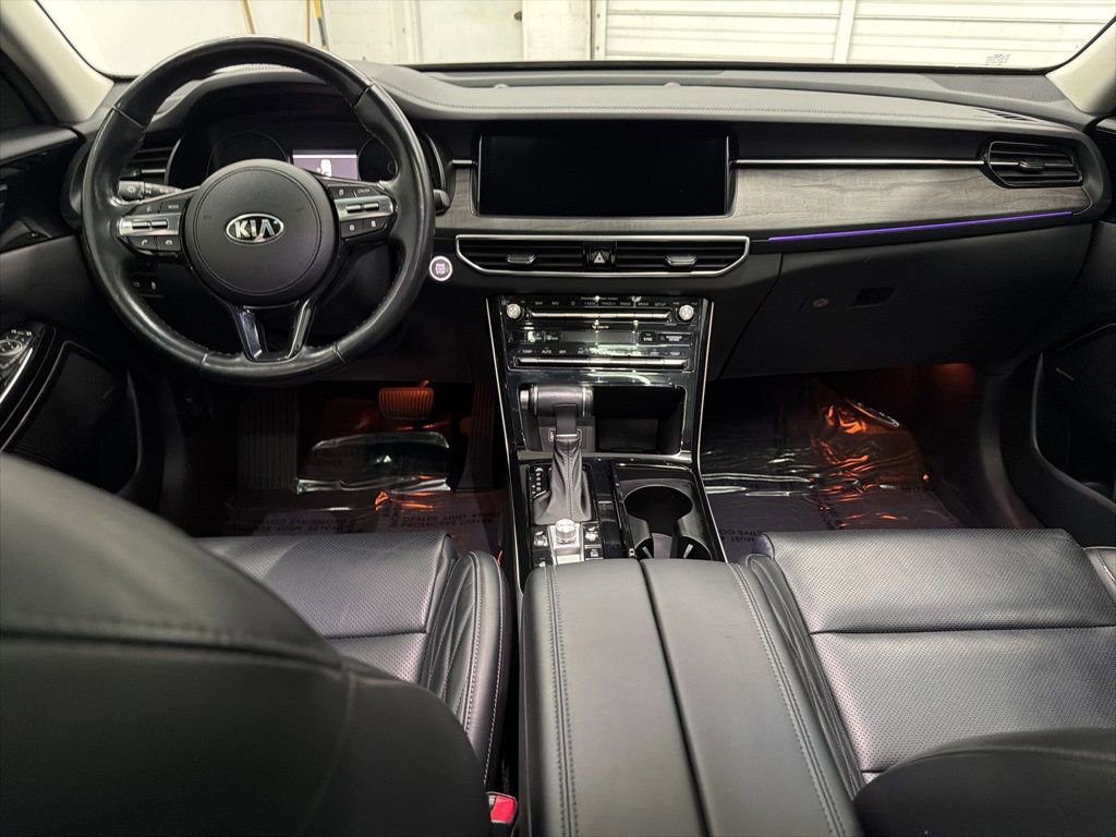 Used 2020 Kia Cadenza Limited image 23