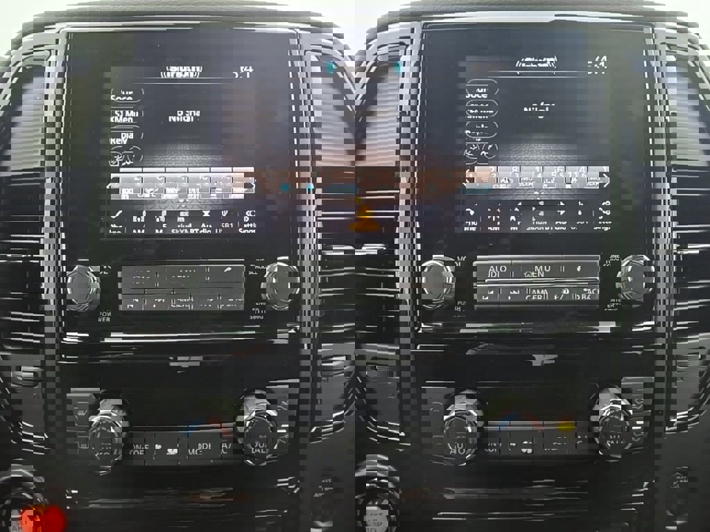 Used 2024 Nissan Titan SV w/ SV Bronze Edition Package image 20