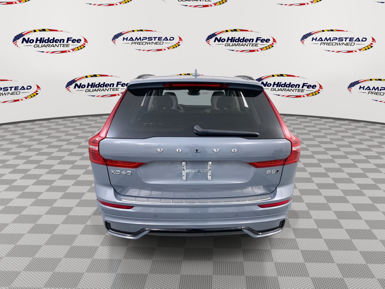 Used 2023 Volvo XC60 B5 Plus AWD/4WD image 8