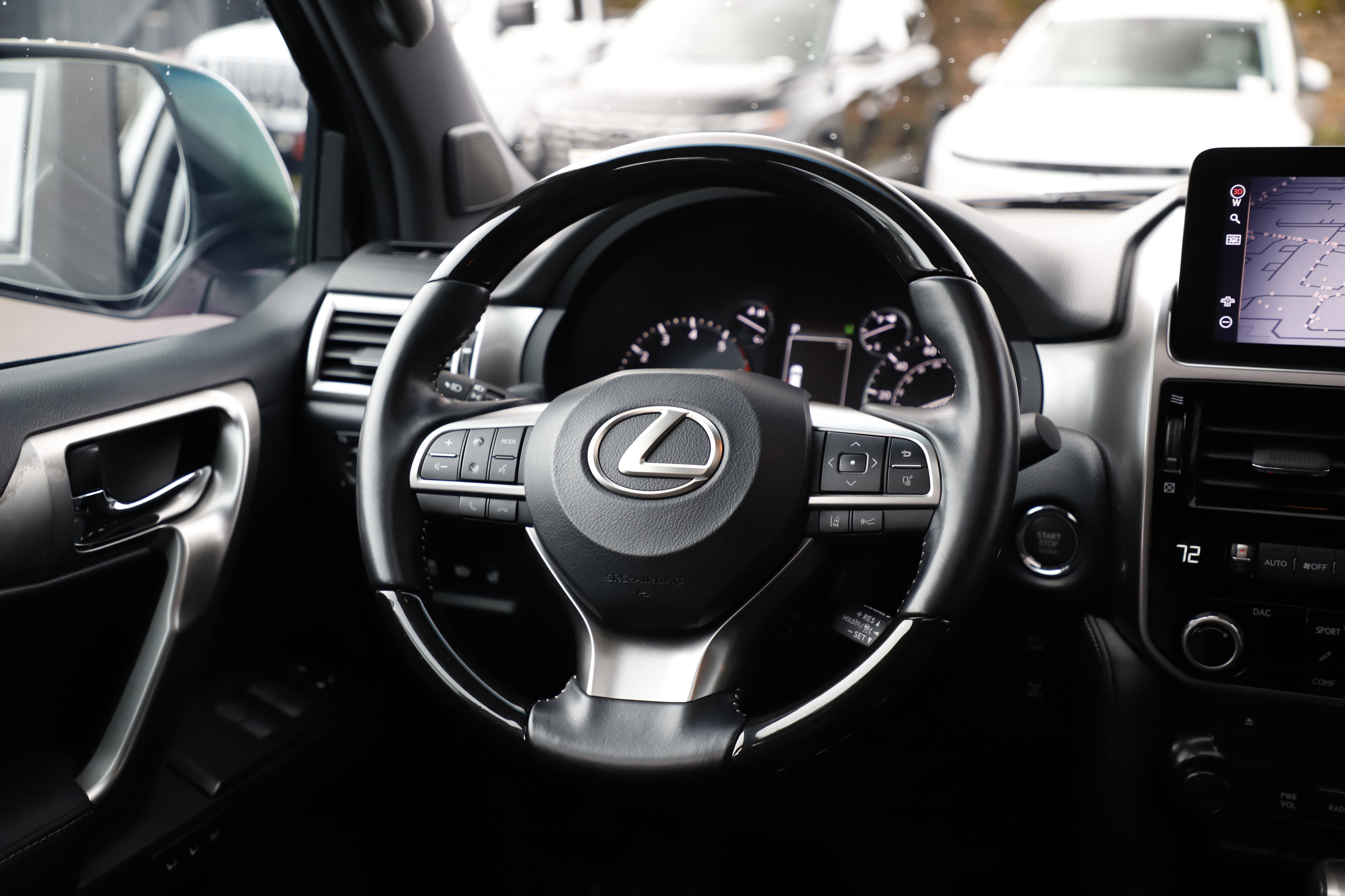 Used 2022 Lexus GX 460 Luxury w/ Sport Design Package image 18