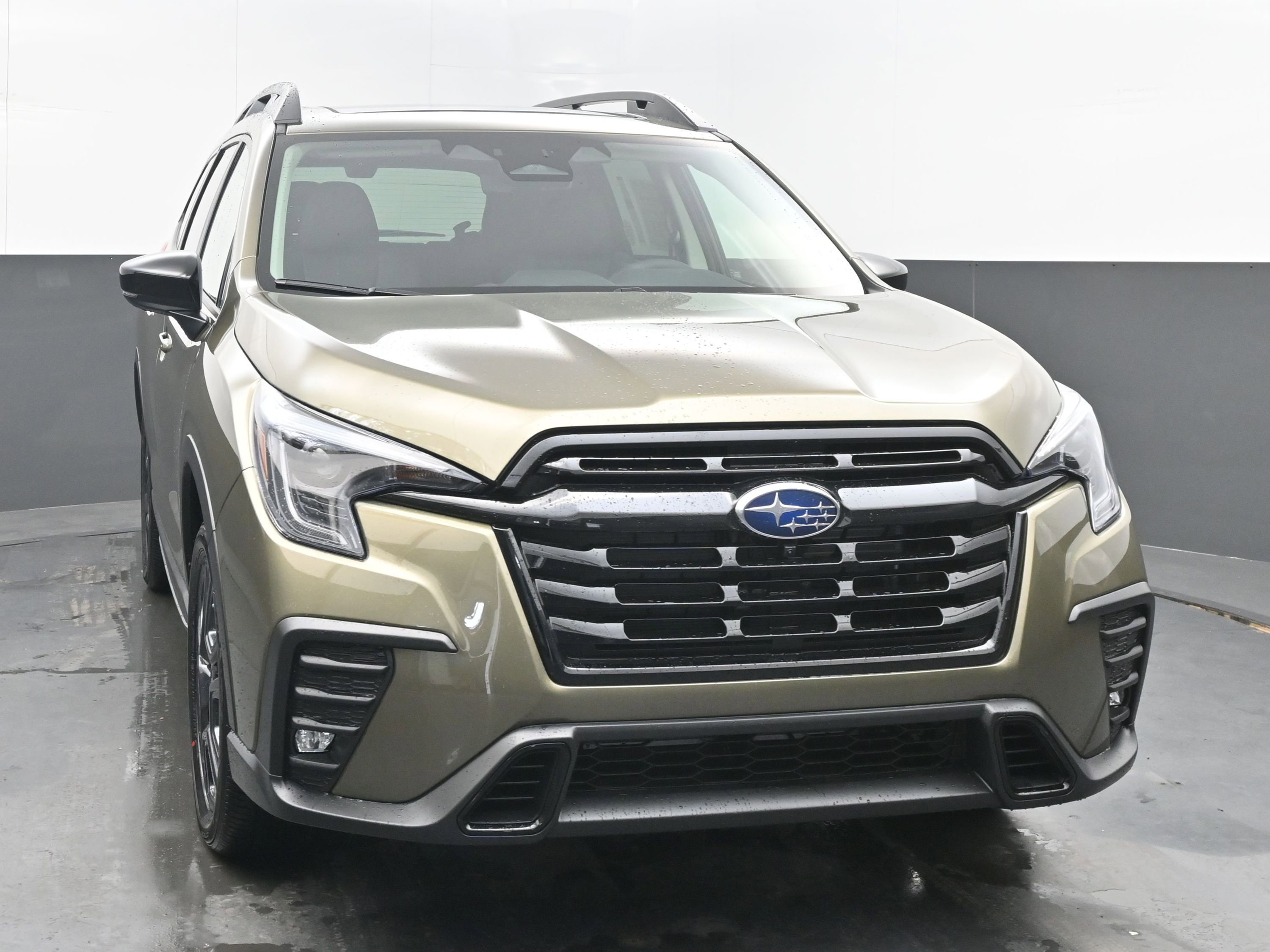 New 2025 Subaru Ascent Bronze Edition image 2