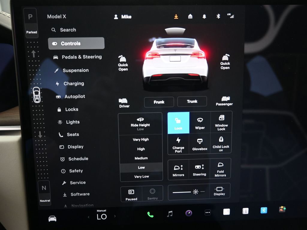 Used 2023 Tesla Model X image 13