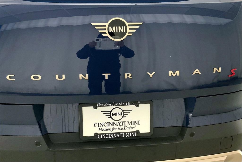 Used 2025 MINI Cooper Countryman S w/ Comfort Package Max image 7